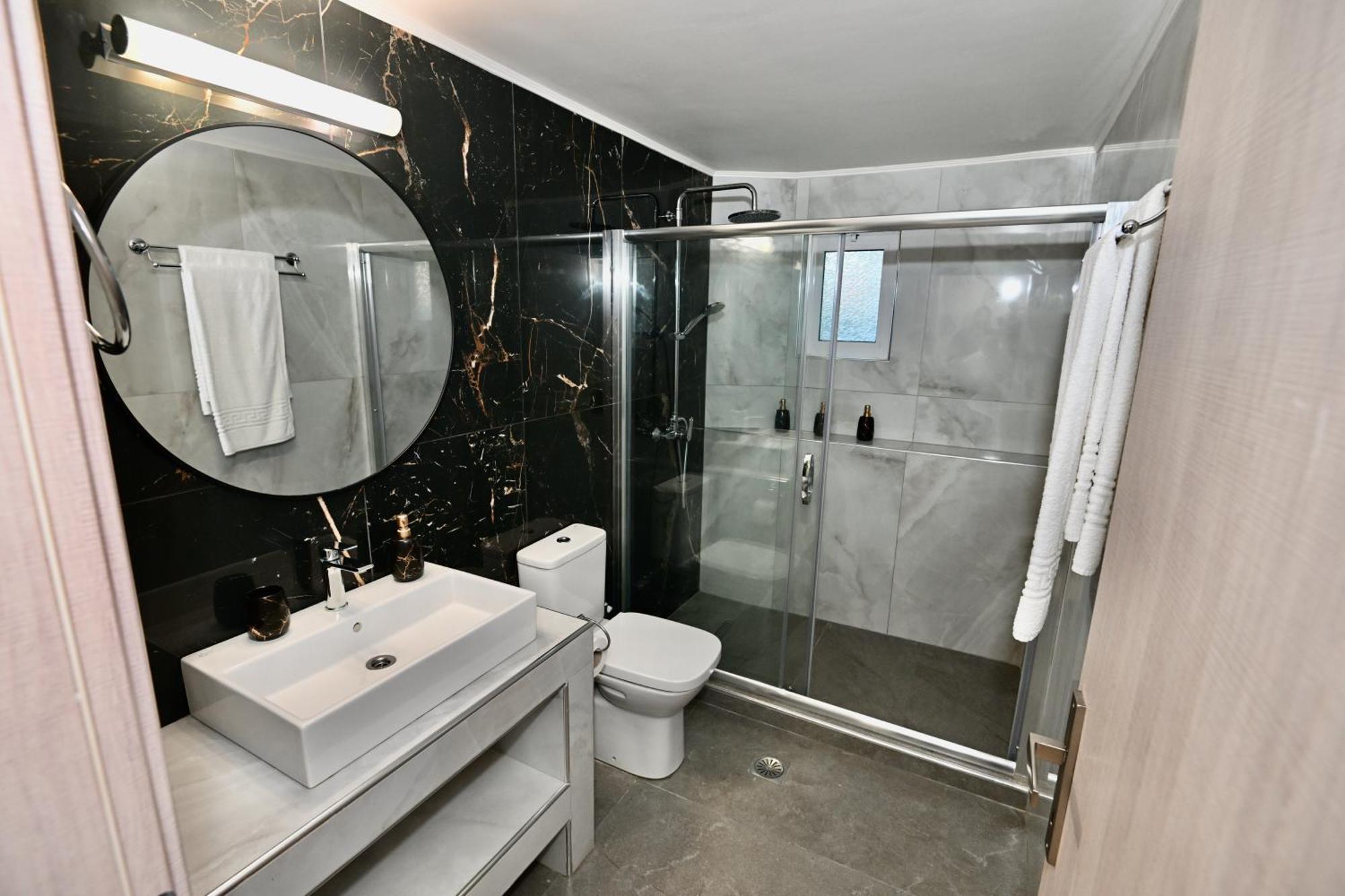 Harmony Seaside House Apartment Ialysos  Ngoại thất bức ảnh